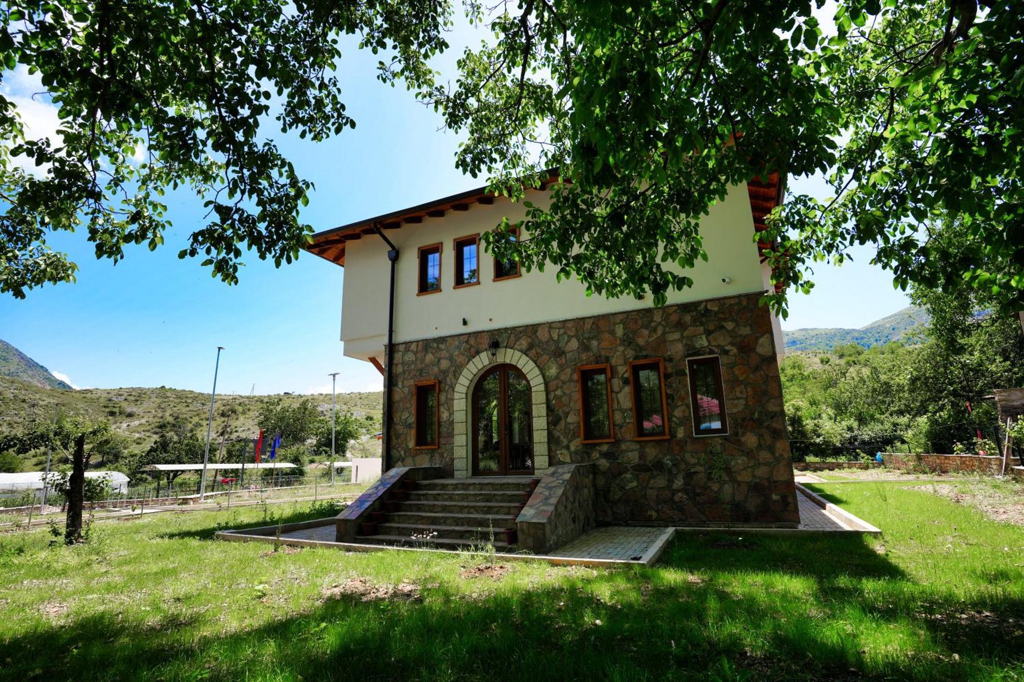 Agroturizem Dr Bizhga Hotel 5*