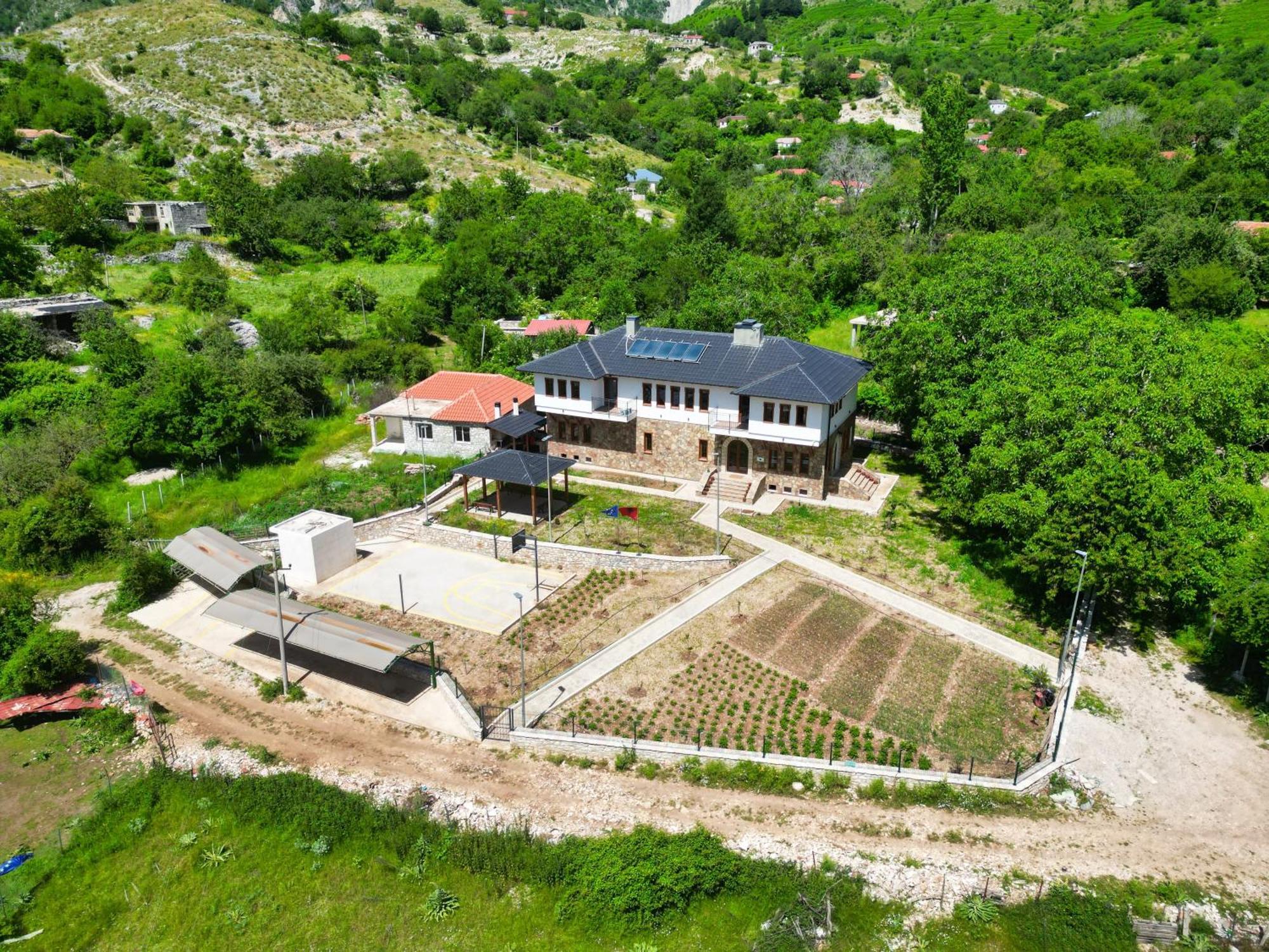 Agroturizem Dr Bizhga 5*