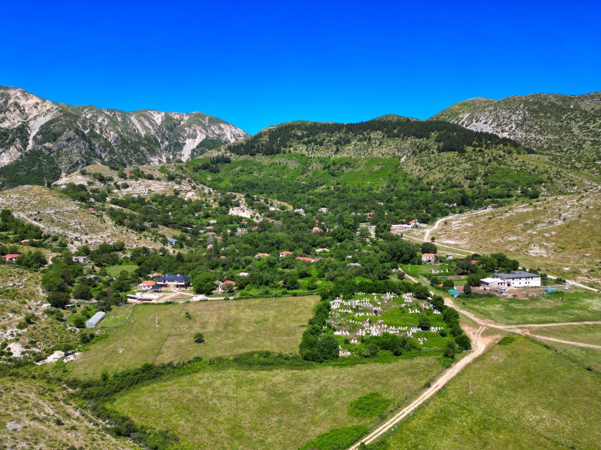 Agroturizem Dr Bizhga Hotel