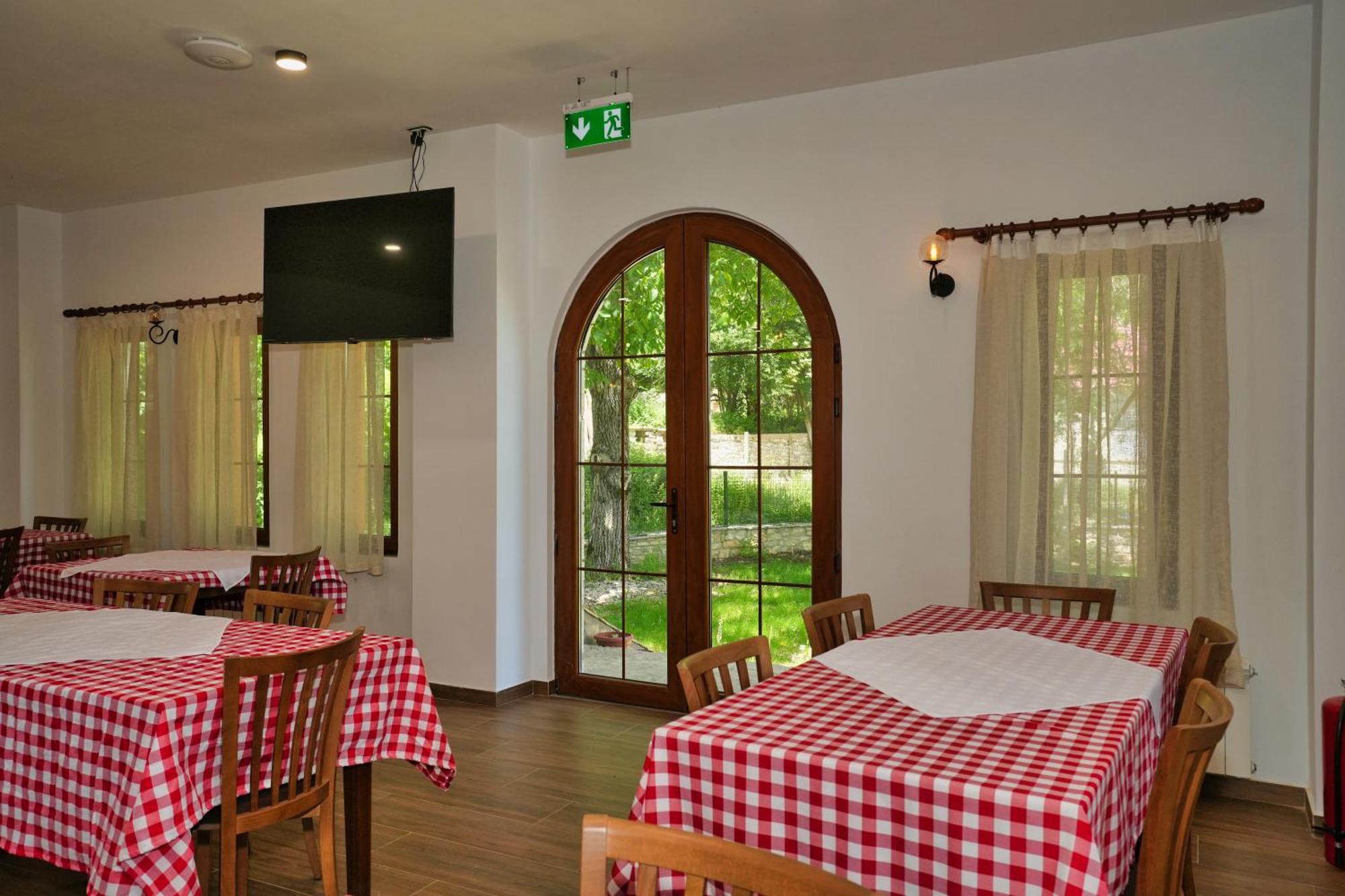 Agroturizem Dr Bizhga Hotel